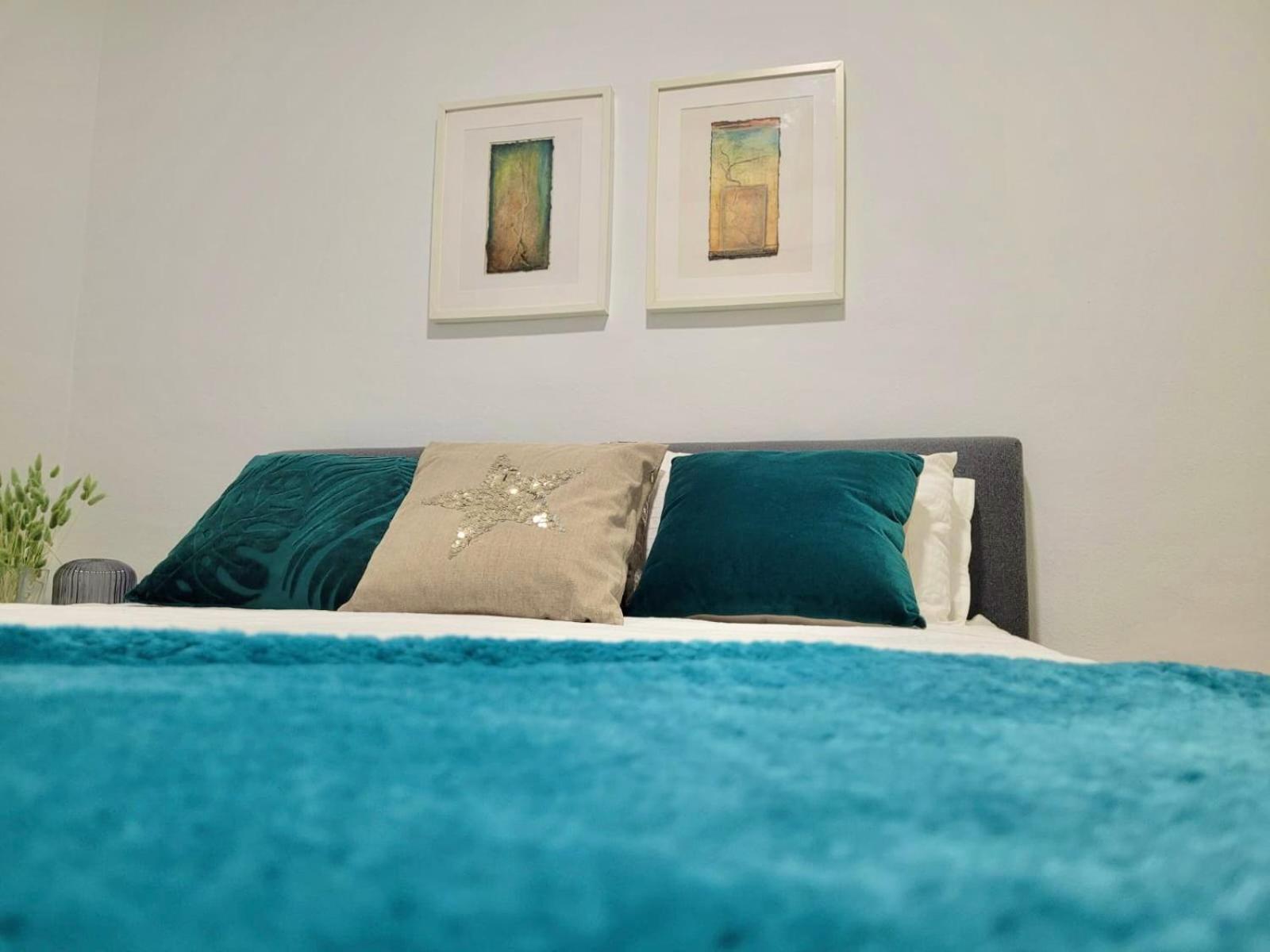 Barcelona Chic Apartments- Free Parking - 10 Min From Bcn City Centre By Metro Esterno foto